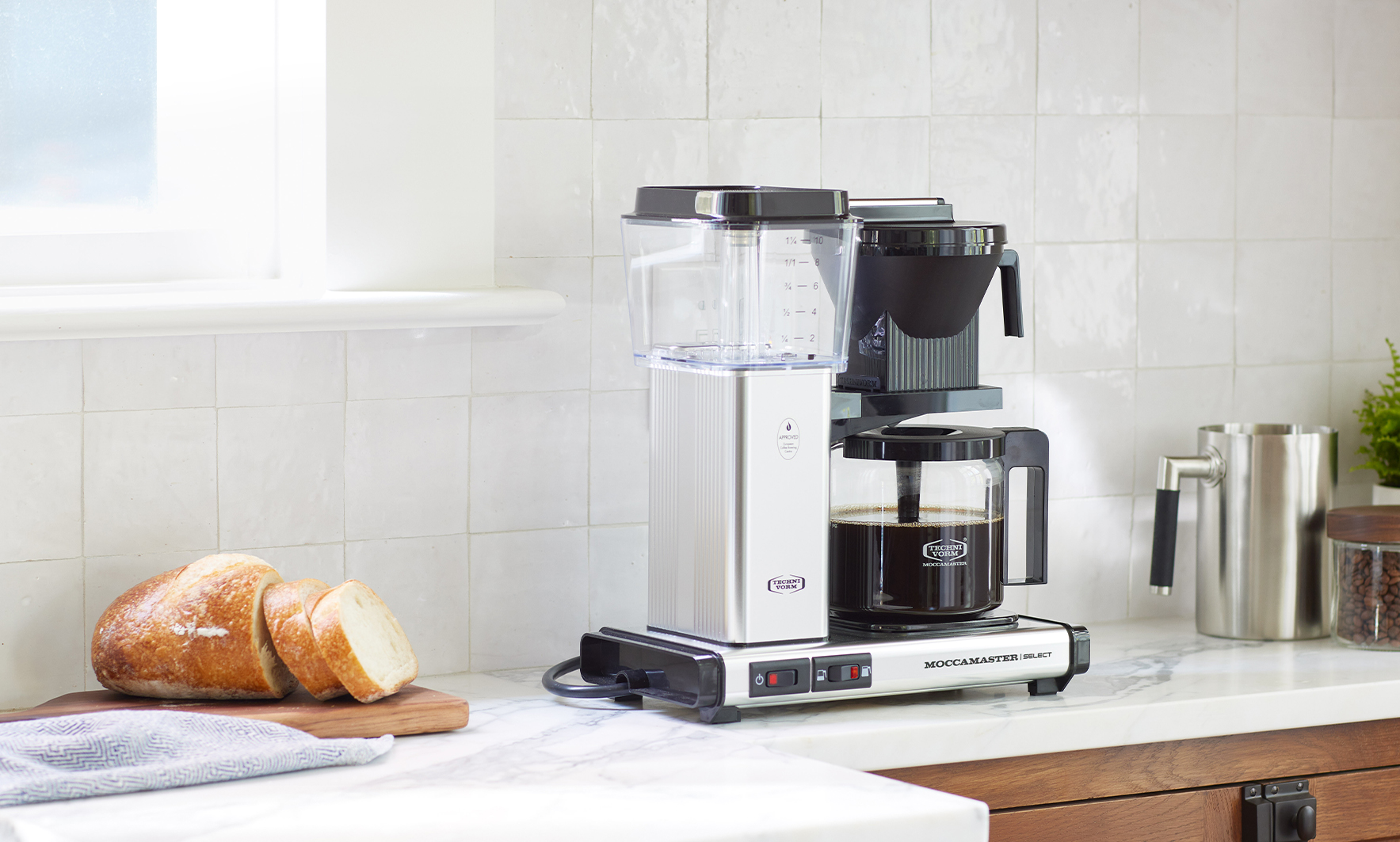 How a Home Coffee Machine Can Revolutionize Your Routine?