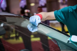 Achieve Instant Windshield Protection Through Prompt Glass Service Assistance